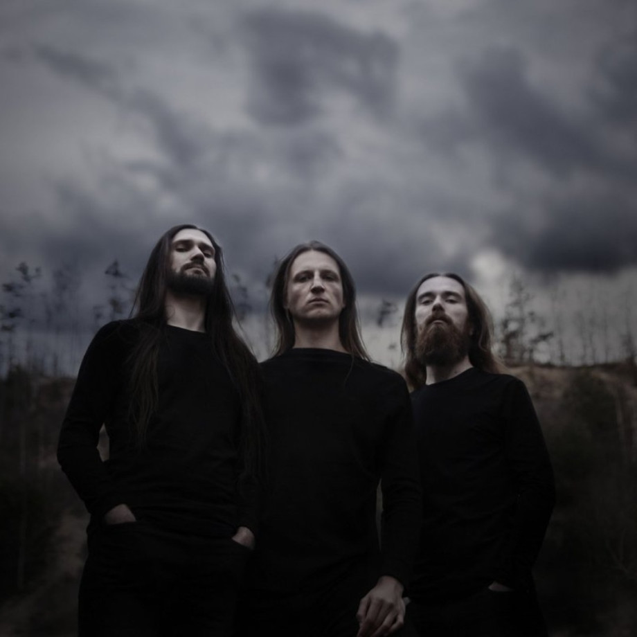 Progresyvų tamsųjį metalą grojanti grupė „Juodvarnis“ kuria jau keturiolika metų