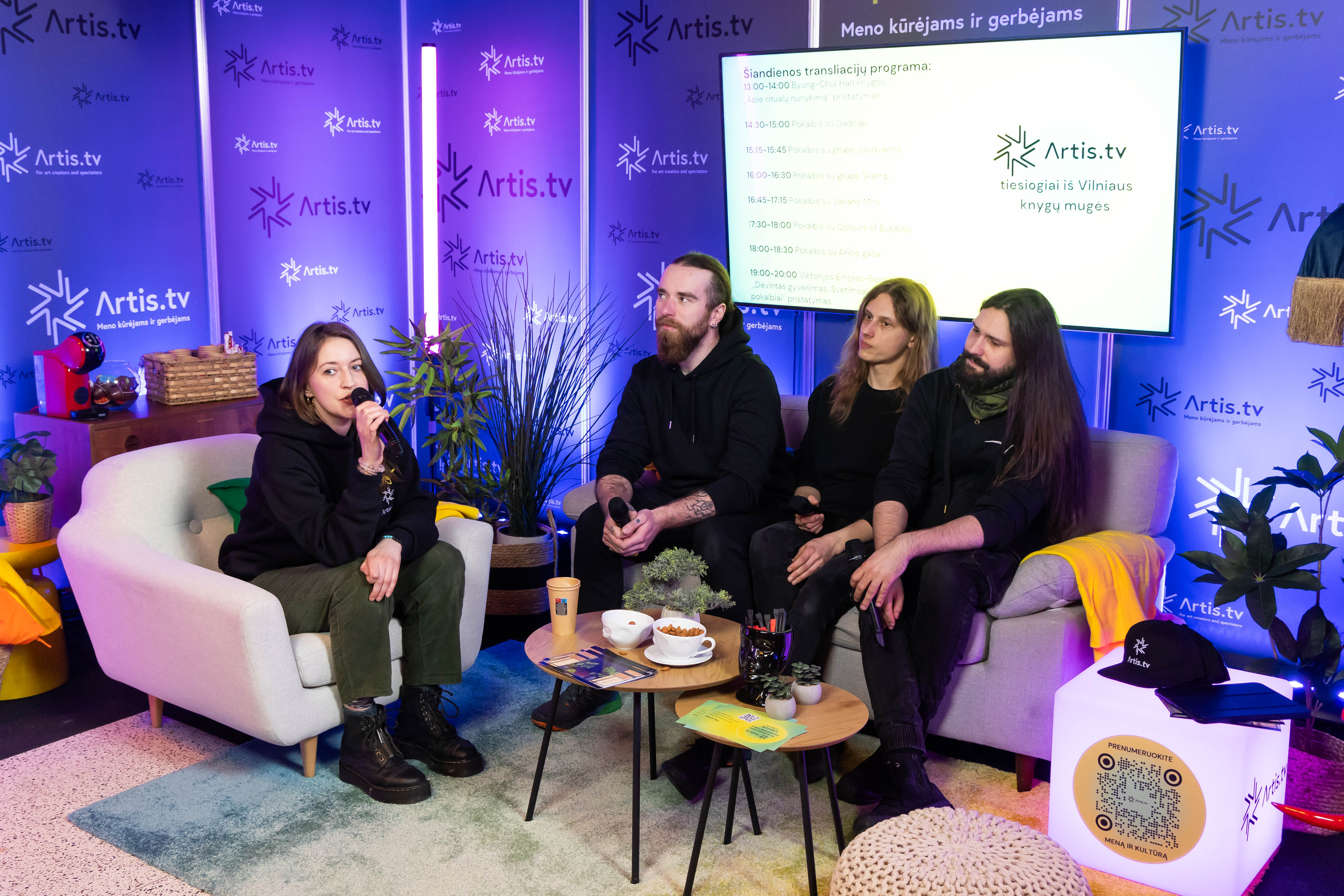 Pokalbis su grupe „Juodvarnis"